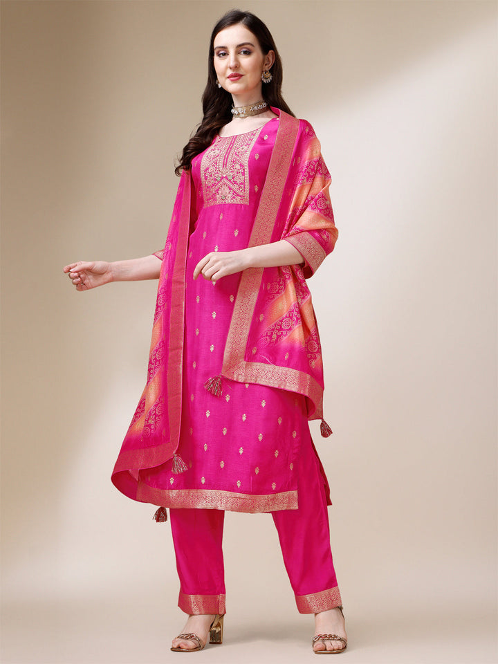 Rani Pink Jacquard Kurta Suit Set with Bandhani Printed Dupatta by Qivii