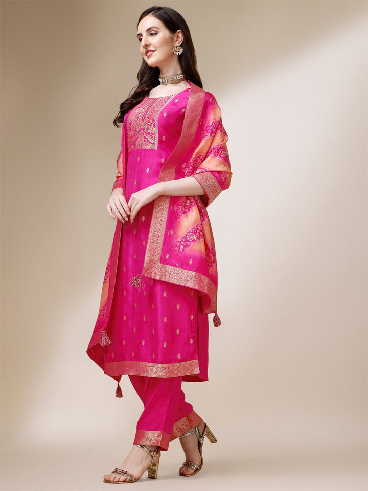 Rani Pink Jacquard Kurta Suit Set with Bandhani Printed Dupatta by Qivii