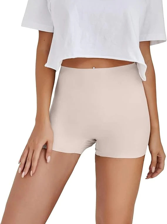 Solid Elastic Seamless Non-Slip Boyshorts Underwear  - By Qivii