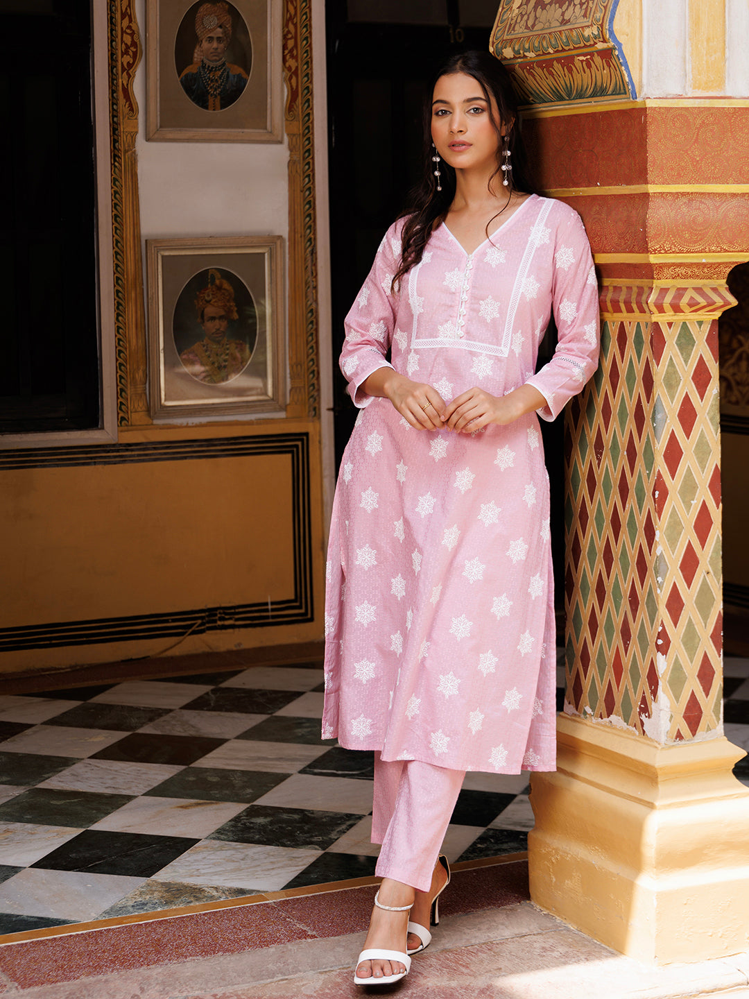 Mauve Chalk Pink Cotton Embroidered Kurta Set  - By Ragavi