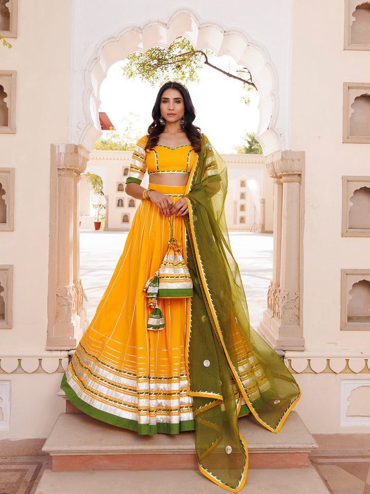 Lemon Chrome Yellow Lehenga Set BY RAGAVI