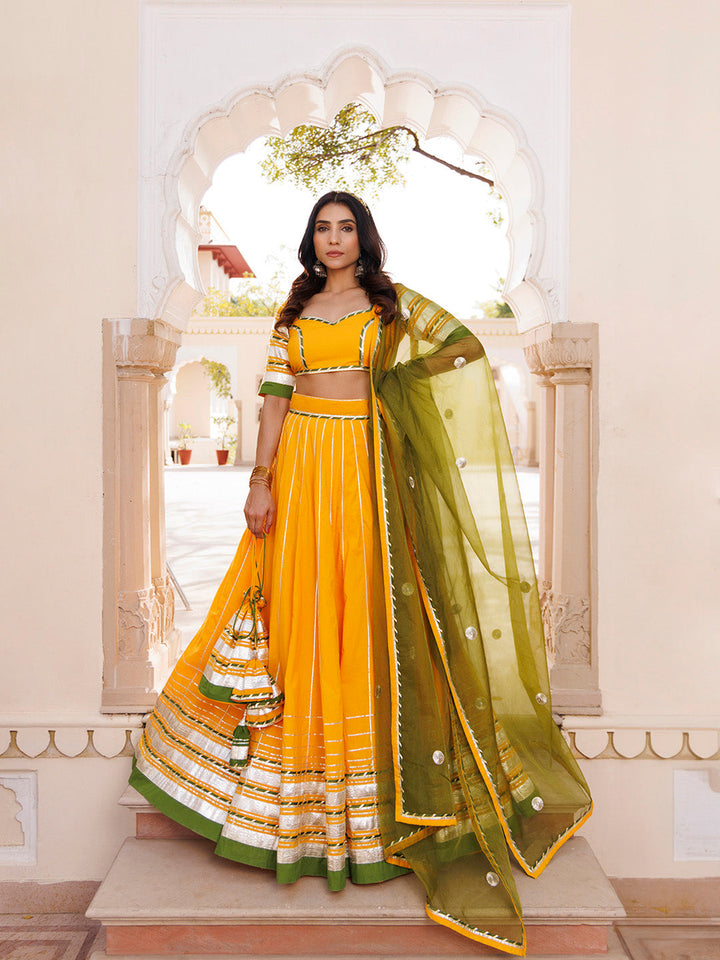 Lemon Chrome Yellow Lehenga Set BY RAGAVI