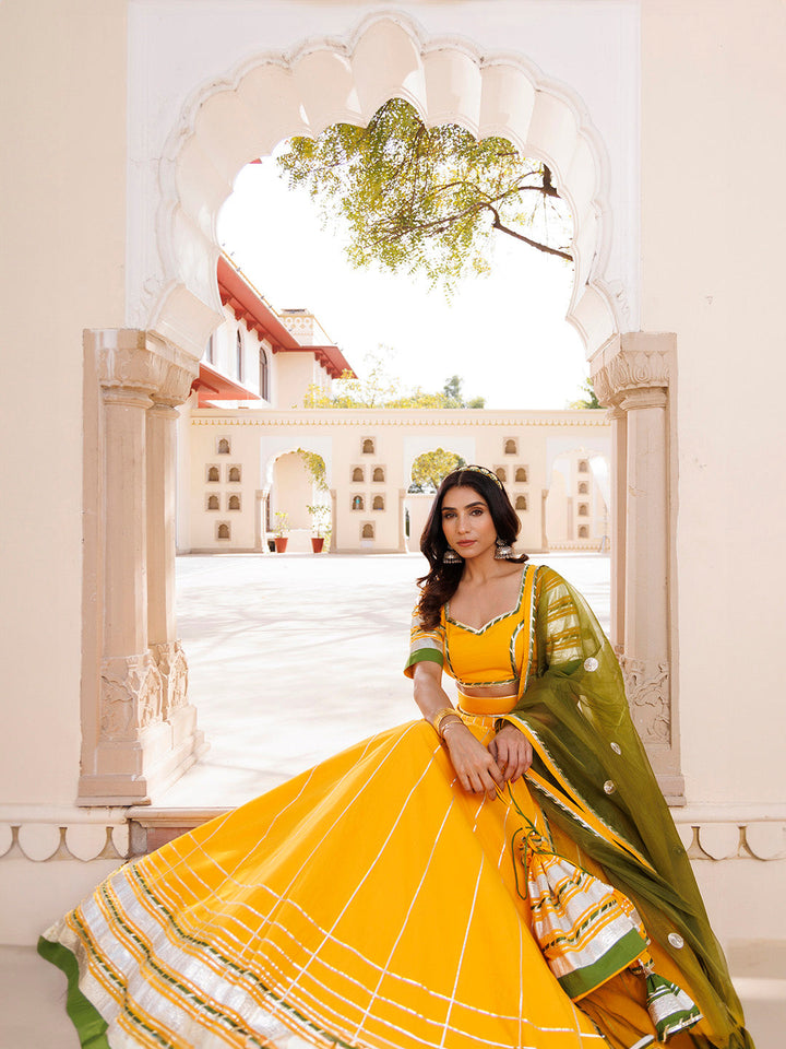 Lemon Chrome Yellow Lehenga Set BY RAGAVI