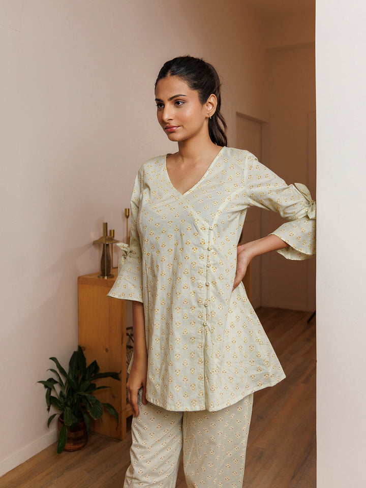 Mint Green Cotton Printed Co- Ord Set by ragavi