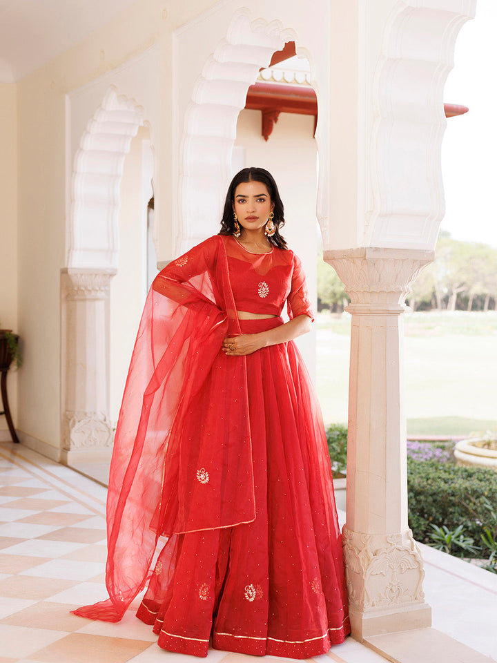 Savvy Red Mukaish Work Lehenga Set BY RAGAVI