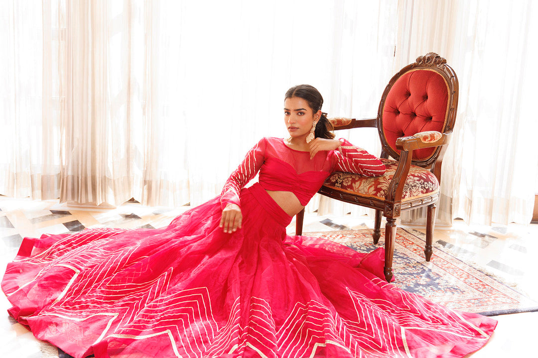 Dil Sharifa Hot Pink Organza Lehenga Set BY RAGAVI