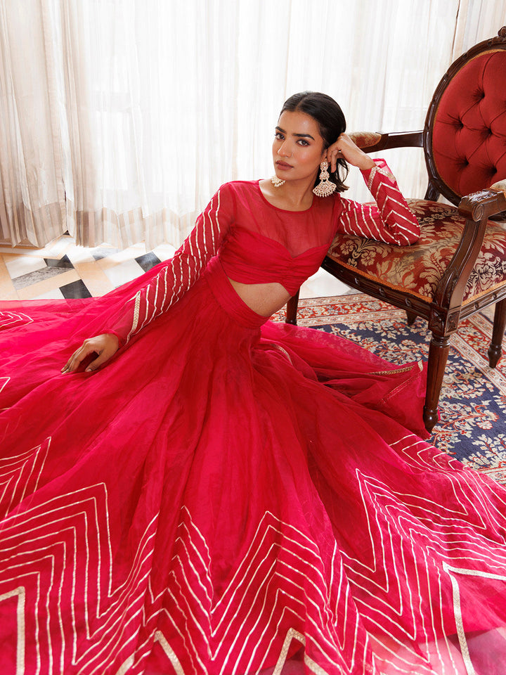 Dil Sharifa Hot Pink Organza Lehenga Set BY RAGAVI