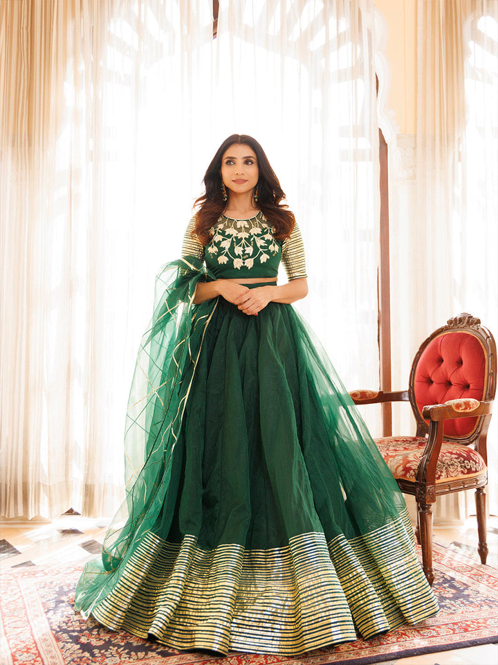 Emerald Green Organza Lehenga Set BY RAGAVI