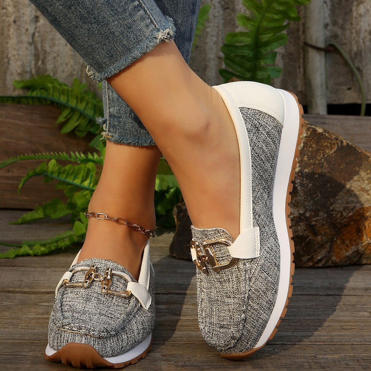 Women's Plus Size Flat Round-Toe Loafers Chain Buckle Slip-On Shoes