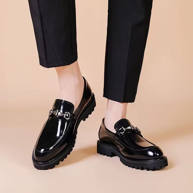 Mens Vintage Distressed Leather Moccasin Loafers Classic Street Style Mens Footwear