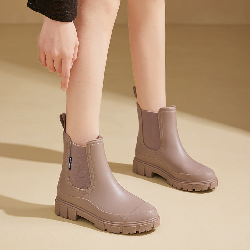 2026 New Women's Short Chelsea Rain Boots Trendy Waterproof Anti Slip Outdoor Footwear for Adults Comfortable Stylish Durable Waterproof Boots Fashion Rain Shoes Women's Outdoor Boots