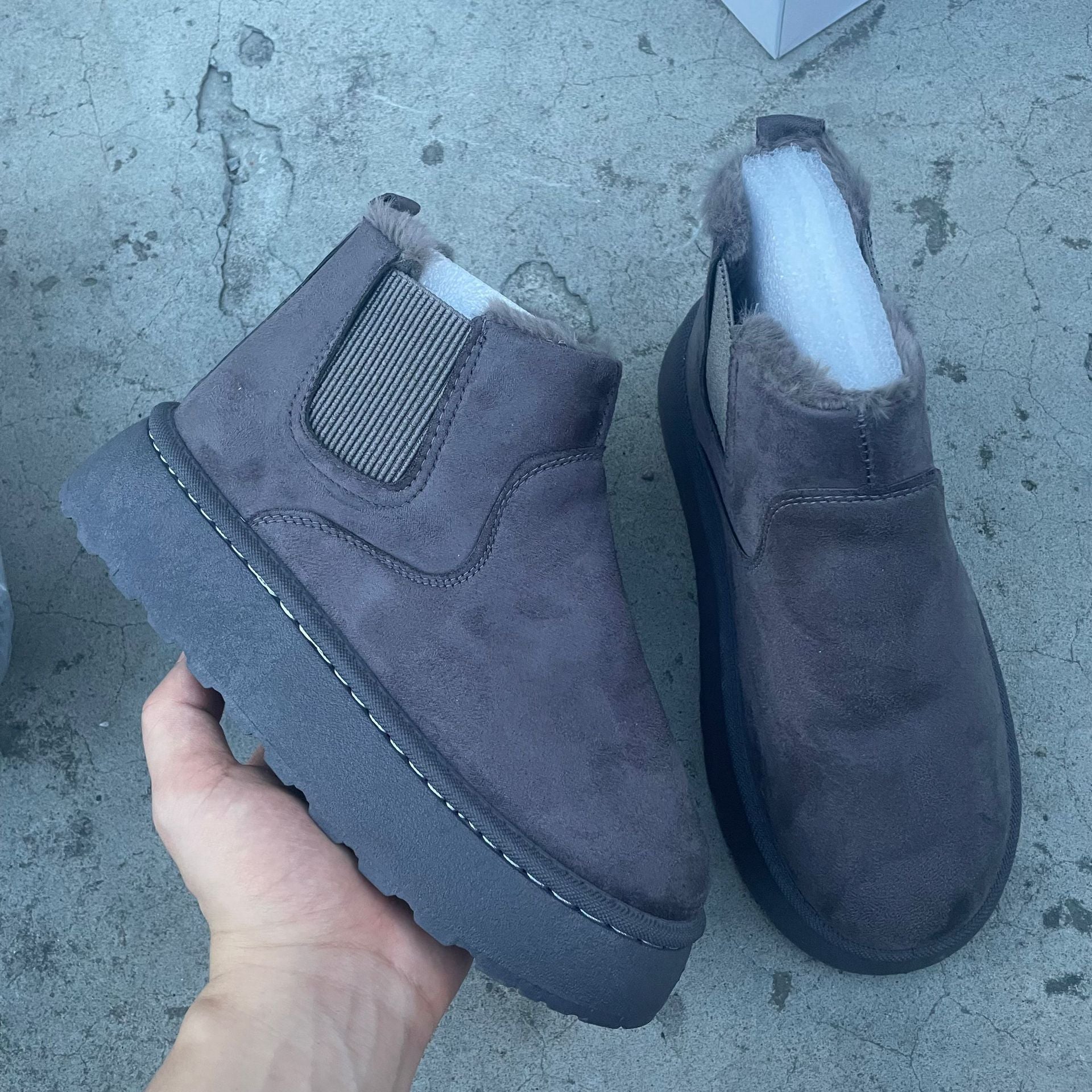 2025 Autumn/Winter Women's New Arrivals Thick-Soled Snow Boots with Fur Lining, Round Toe Slip-On Cotton Boots