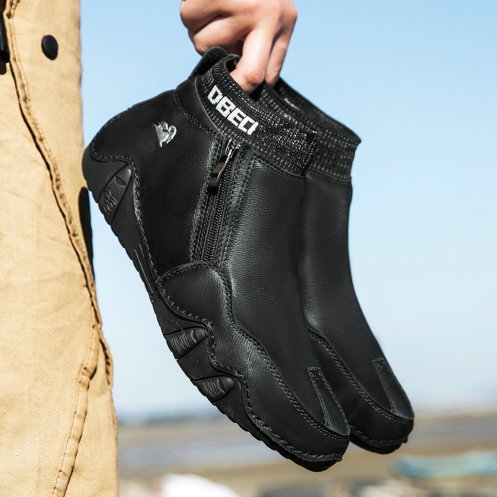 Men's High-Top Martin Boots with Warm Fleece Lining Durable Winter Outdoor Casual Shoes