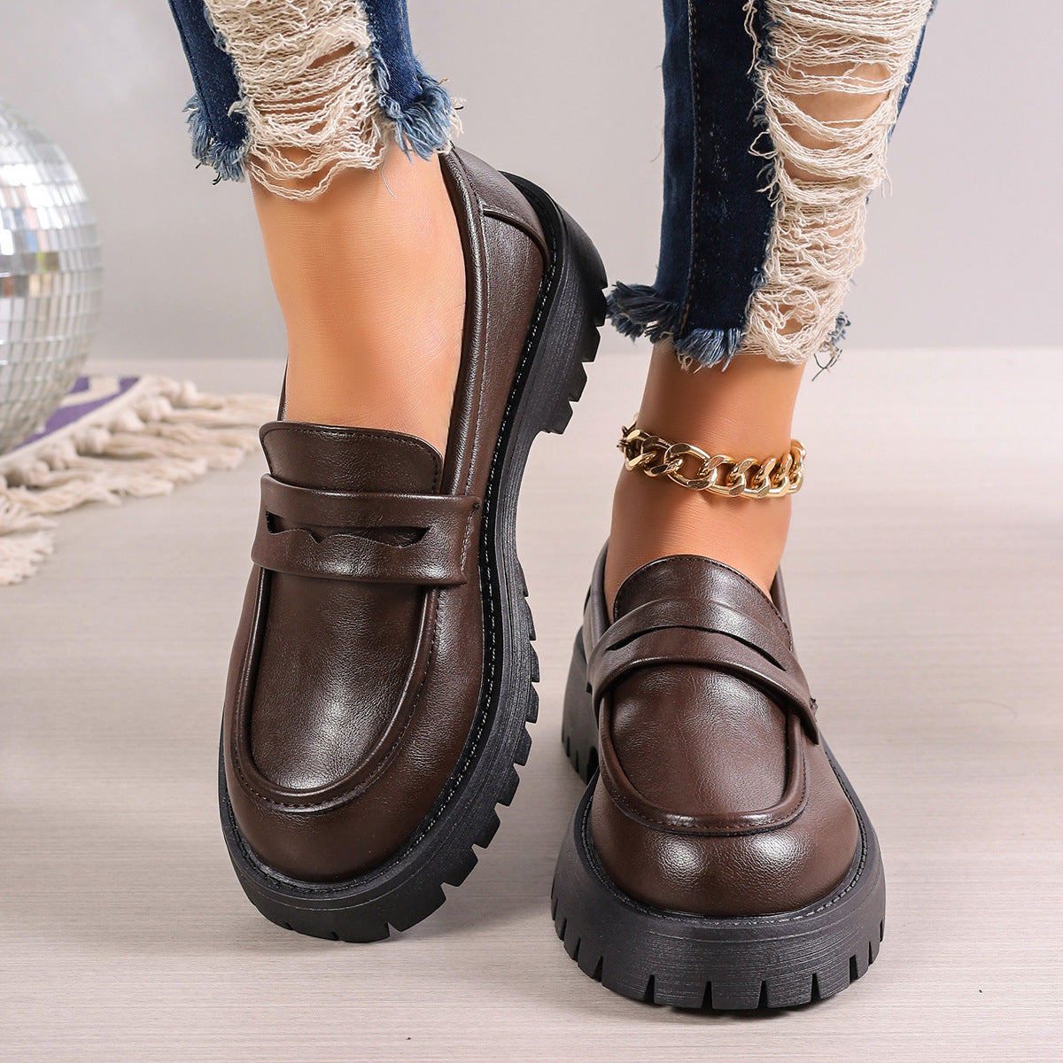 Women's Plus Size Retro Suede Loafers Slip-On Shoes with Chunky Heel Platform