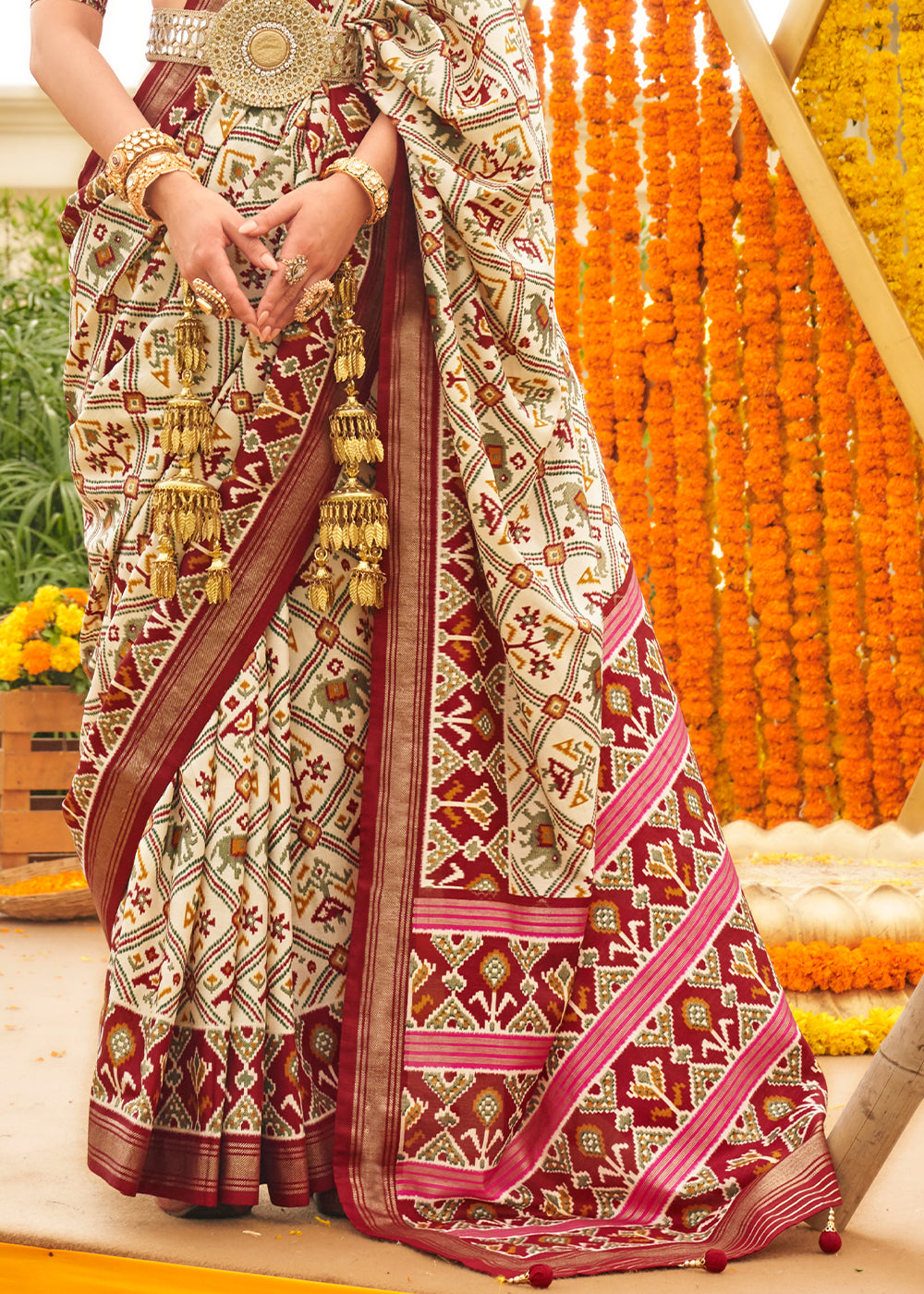 White & Brown Patola Printed Sik Saree