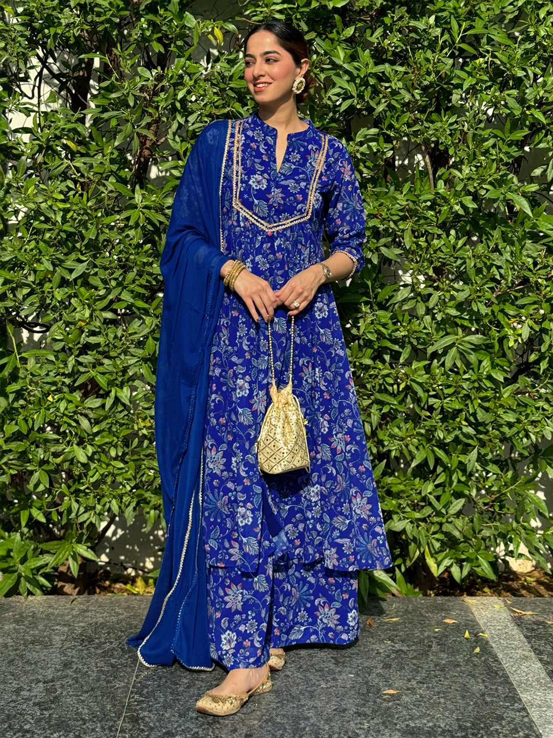 Blue Georgette Floral Kurta Palazzo Set - qivii