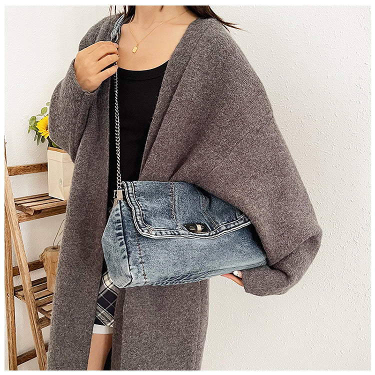 Women's Vintage Denim Tote Bag – Casual Chain Strap Shoulder Bag with Spacious Compartment Retro Commuter Essentials
