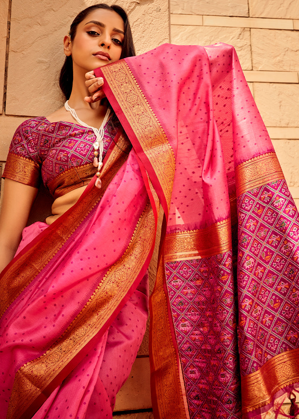 Hot Pink Woven Patola Silk Saree - qivii