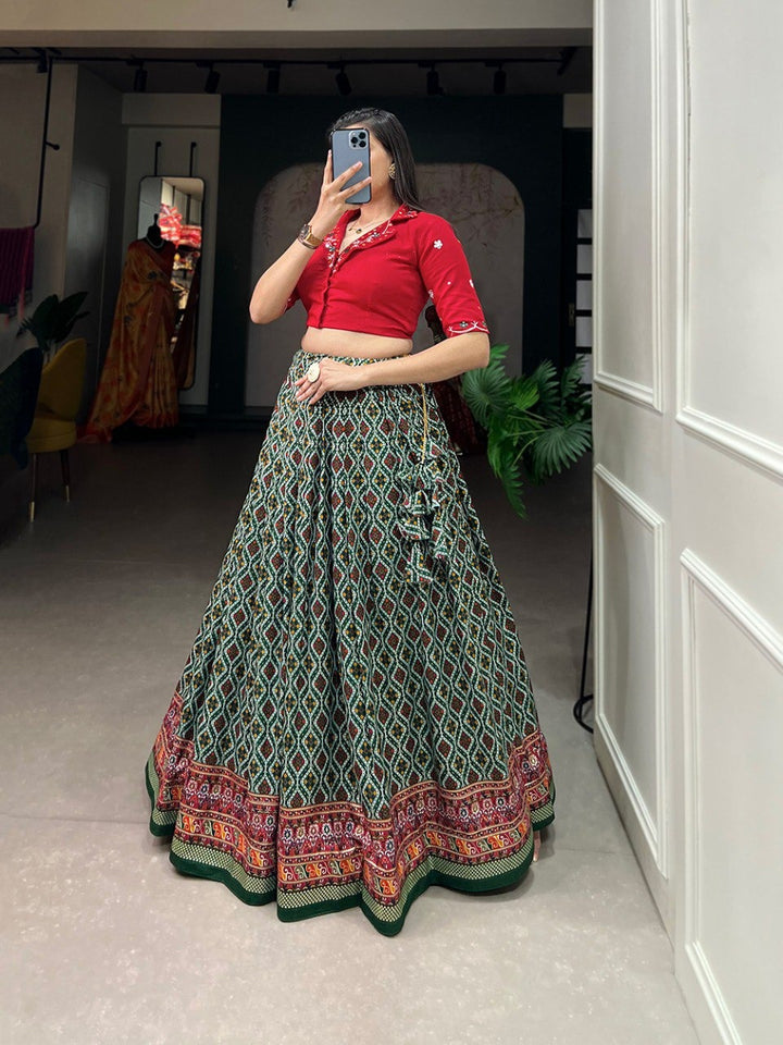 Green Rayon Cotton Patola With Foil Print the cotton lehenga co-ord set