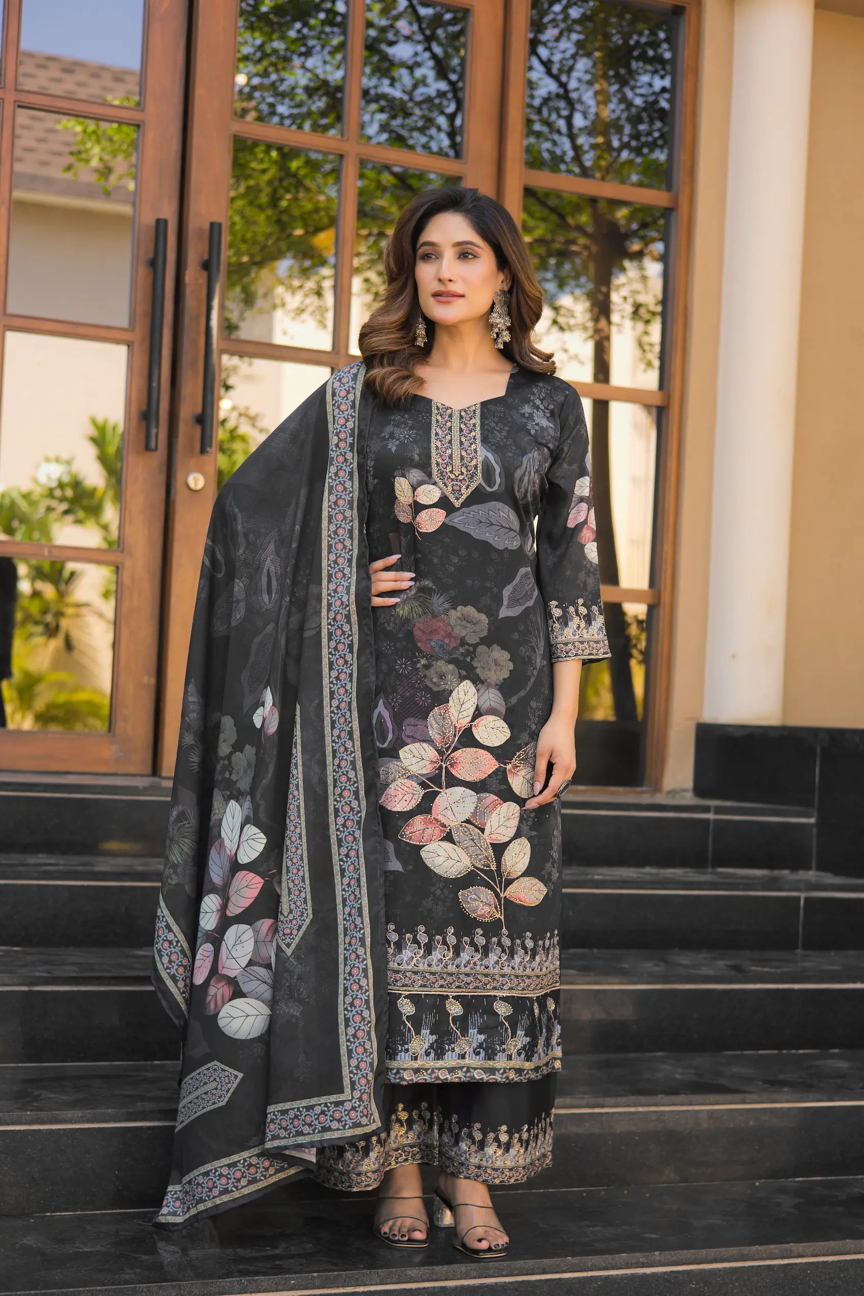 Black Chinon Handwork & Printed Salwar Suit - qivii