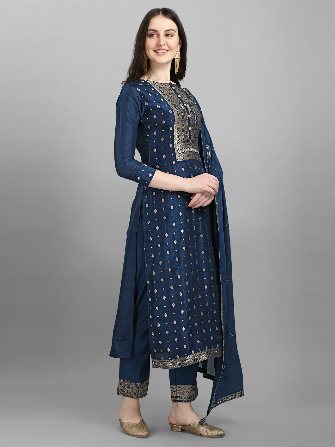 Blue Jacquard Kurta Suit Set by Qivii