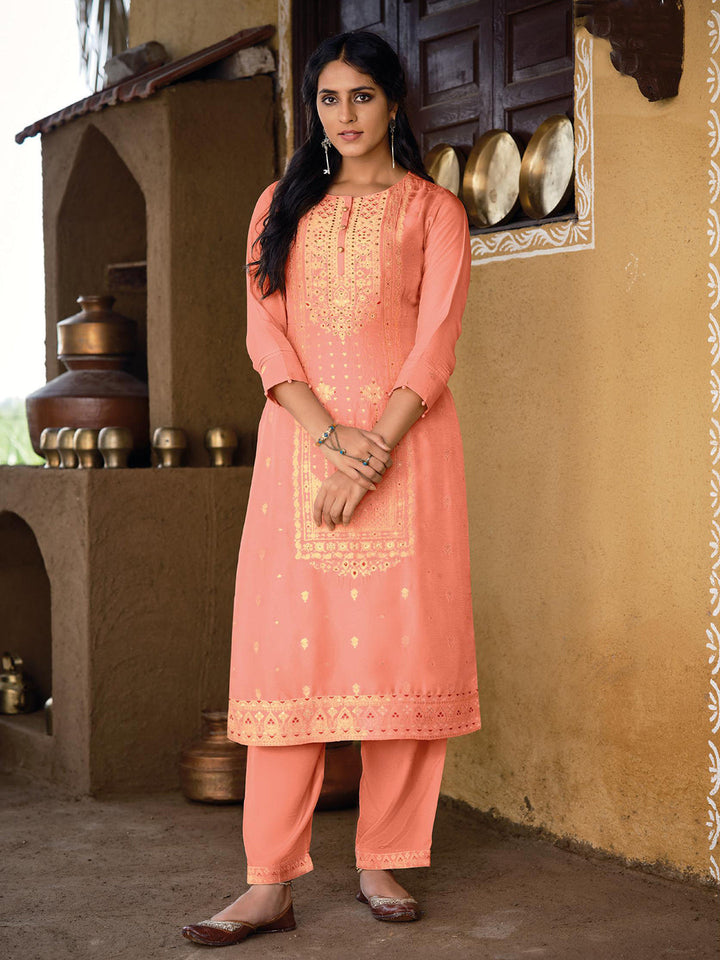 Peach Jacquard Bandhani Kurta by Qivii