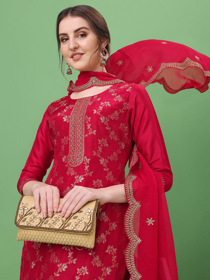 Red Jacquard Kurta Suit Set by Qivii