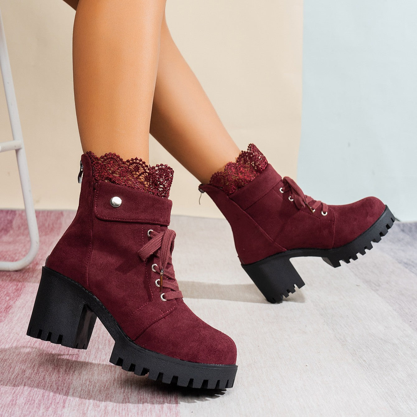 Women's Lace & Suede Heeled Boots - Chunky Heel Round Toe Vintage Ankle Boots (US 5-10.5)