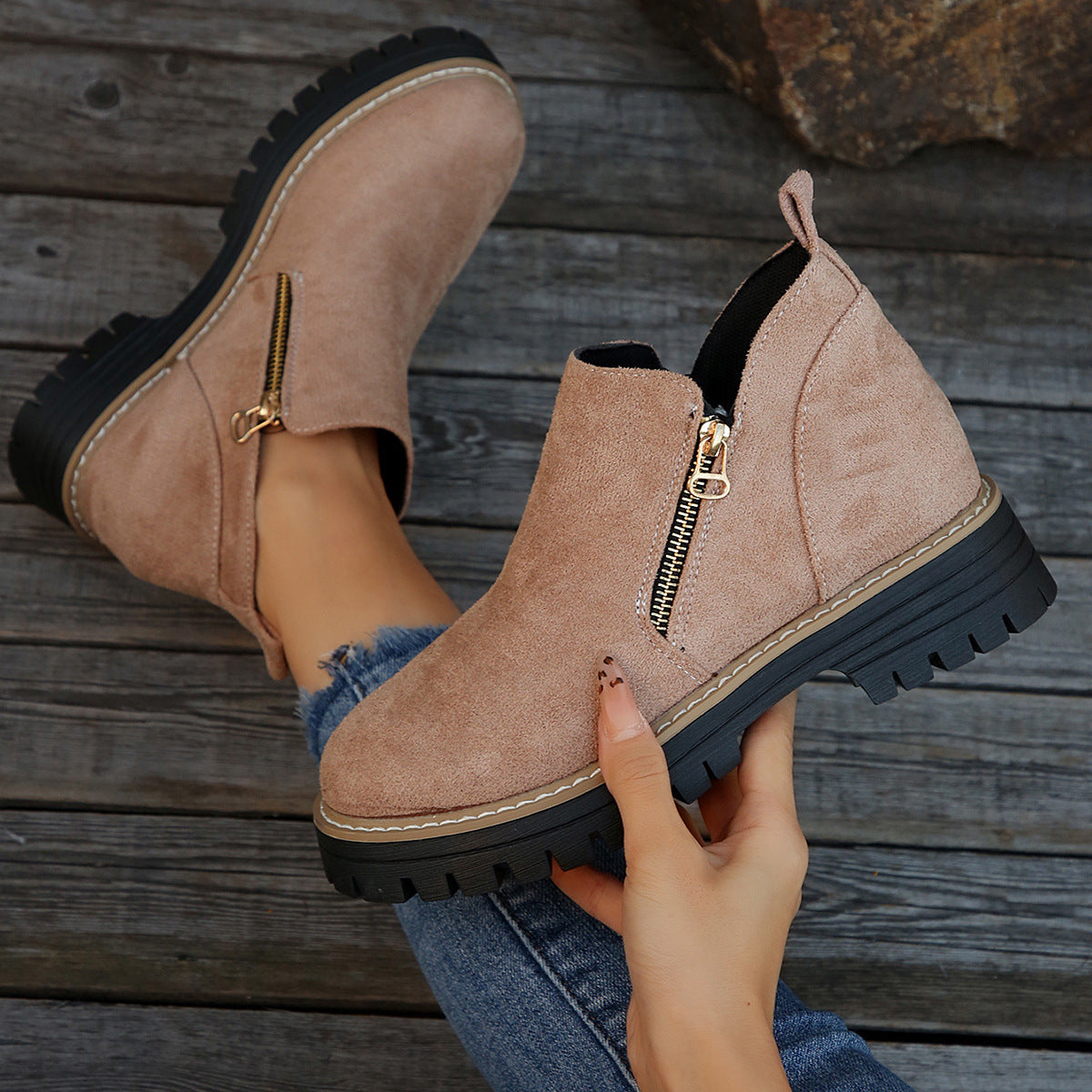Women's Metro Chelsea Boots - Side-Zip Suede Ankle Boots with Chunky Heel (US 5-10.5)