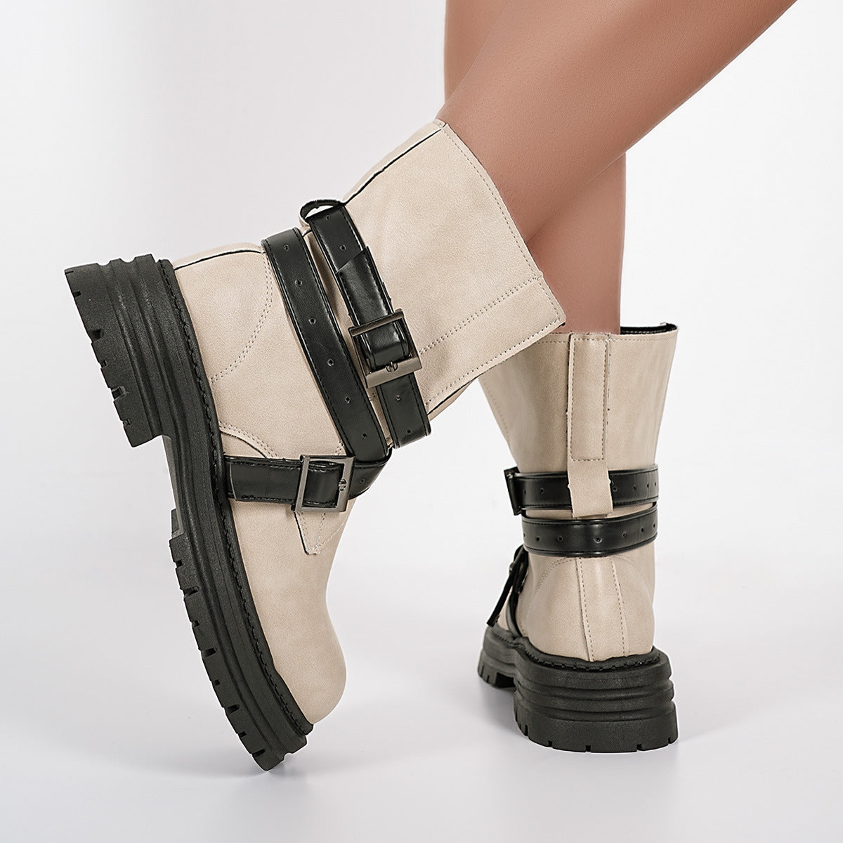 Women's Faye Adjustable Buckle Moto Boots - Round-Toe Chunky Lug Sole Boots (US 5-10.5)