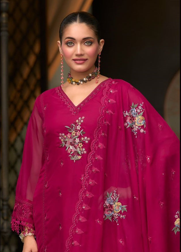 Pink soft blooming organza emboidery & khatali work with gpu lace Salwar Suit