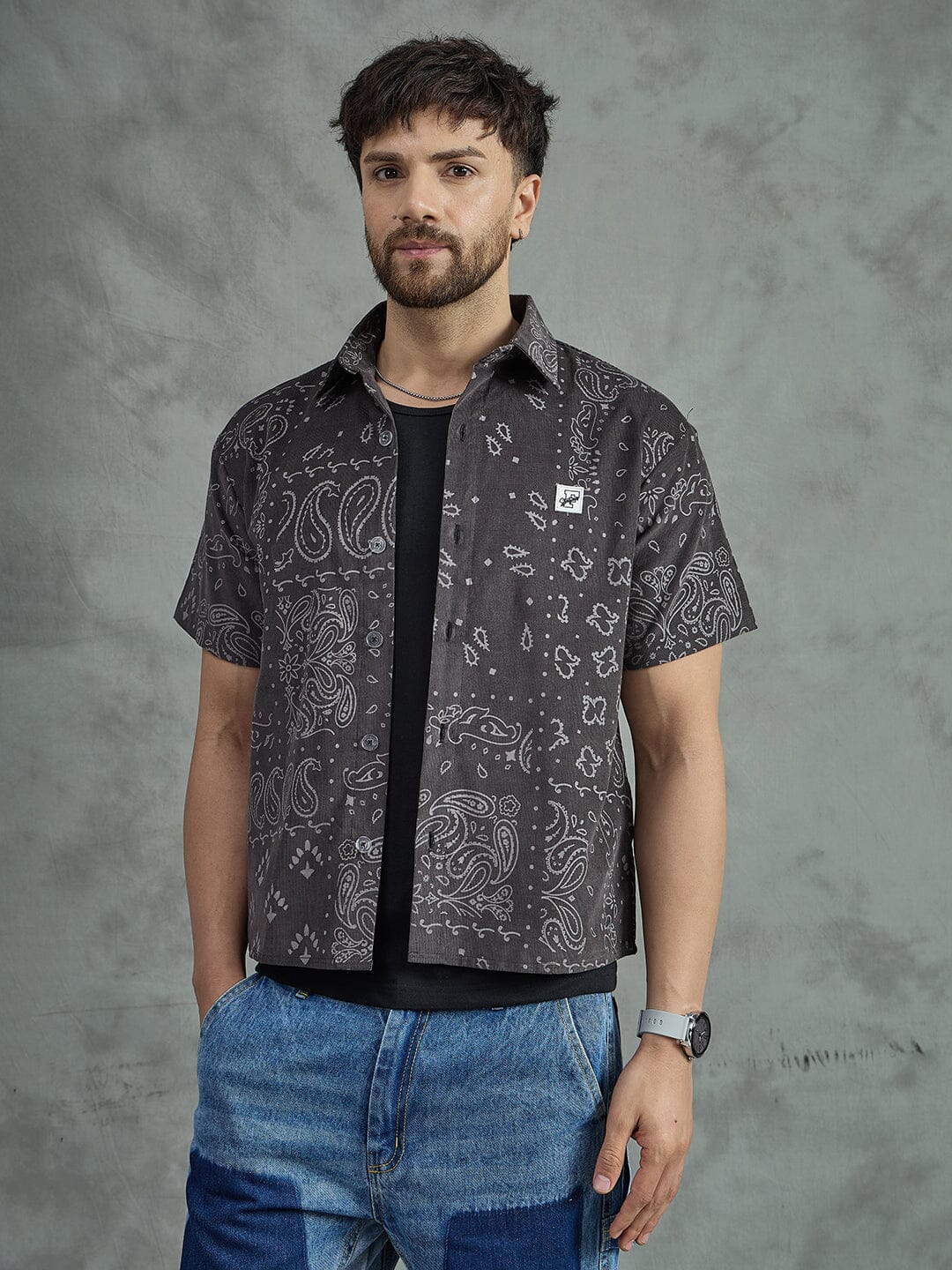 Grey Paisley Cropped Shirt With Black Vest