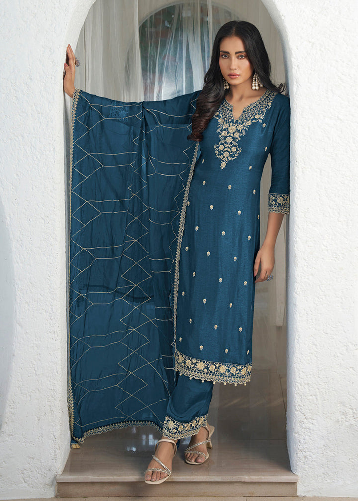 Teal Blue Dola Silk Kurta. Paired with Santoon Straight Pants and Organza Dupatta