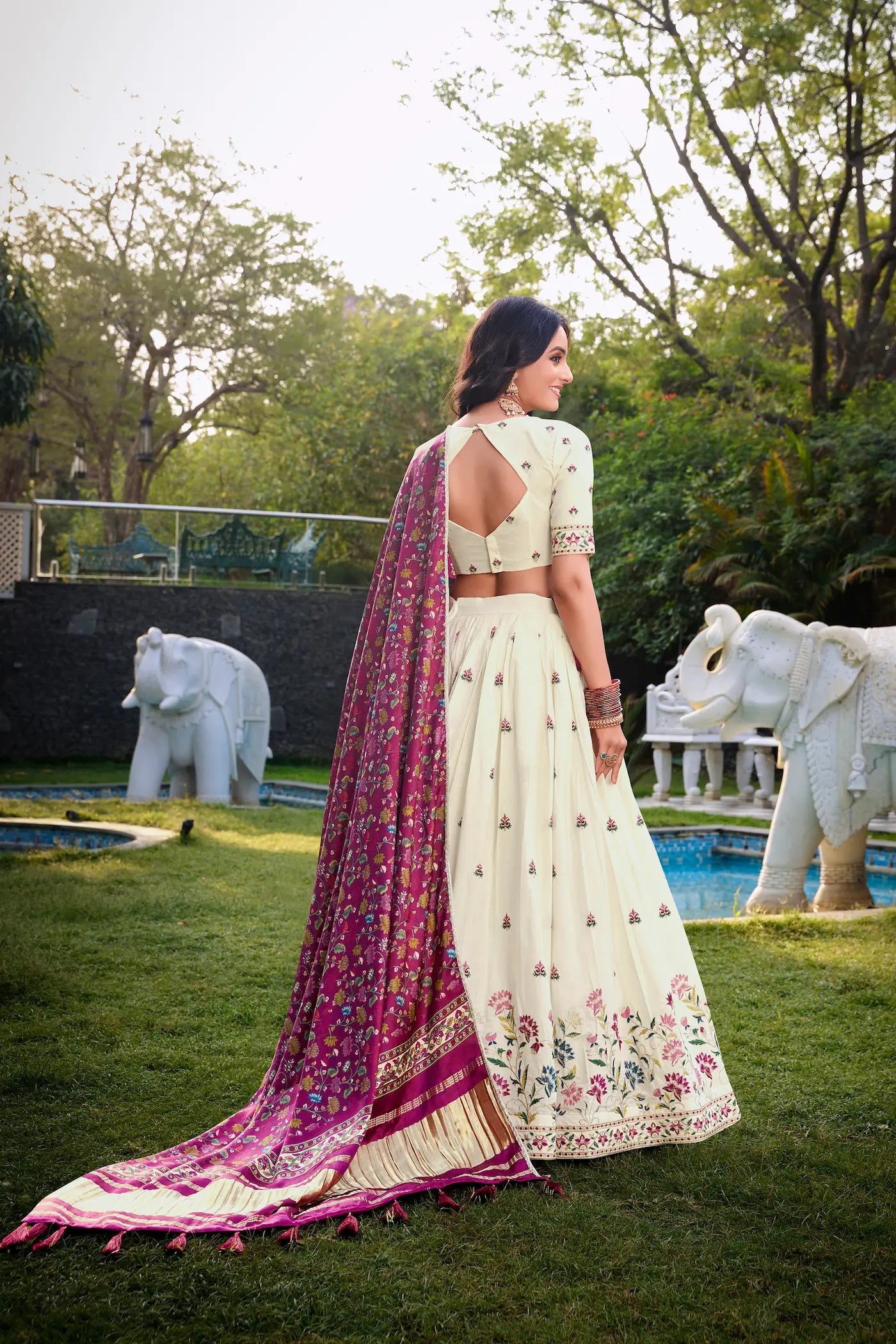 Off White Khadi Cotton Lehenga Choli With Magenta Pink Gaji Silk Dupatta - qivii