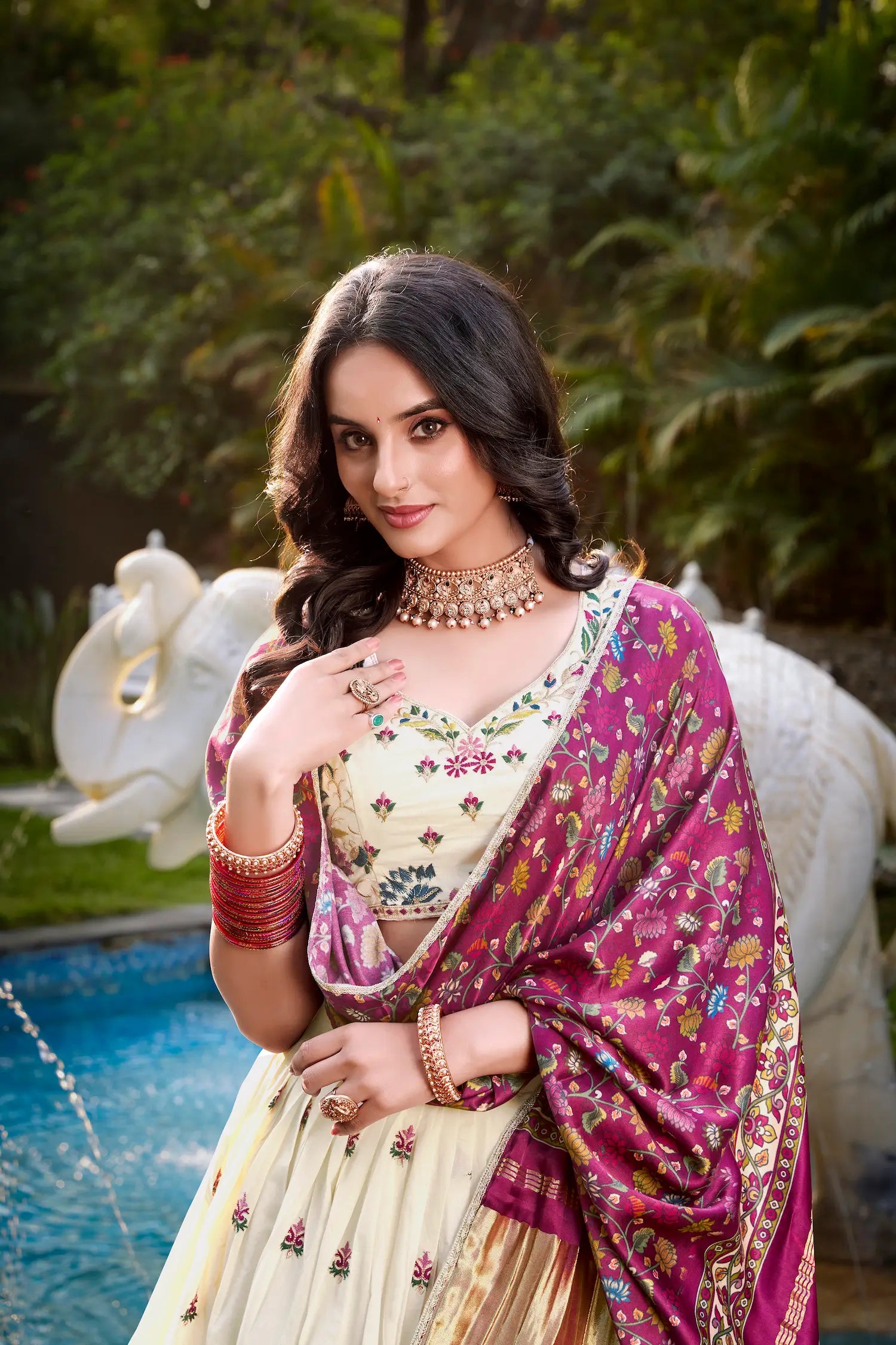 Off White Khadi Cotton Lehenga Choli With Magenta Pink Gaji Silk Dupatta - qivii