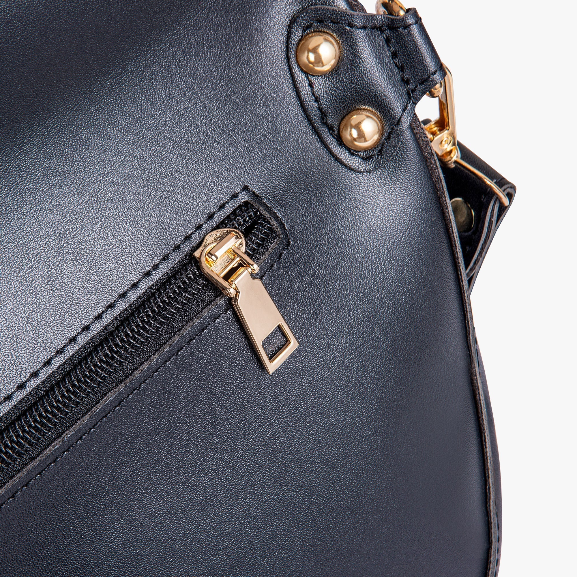 Lune | Crossbody Bag  - By Qivii
