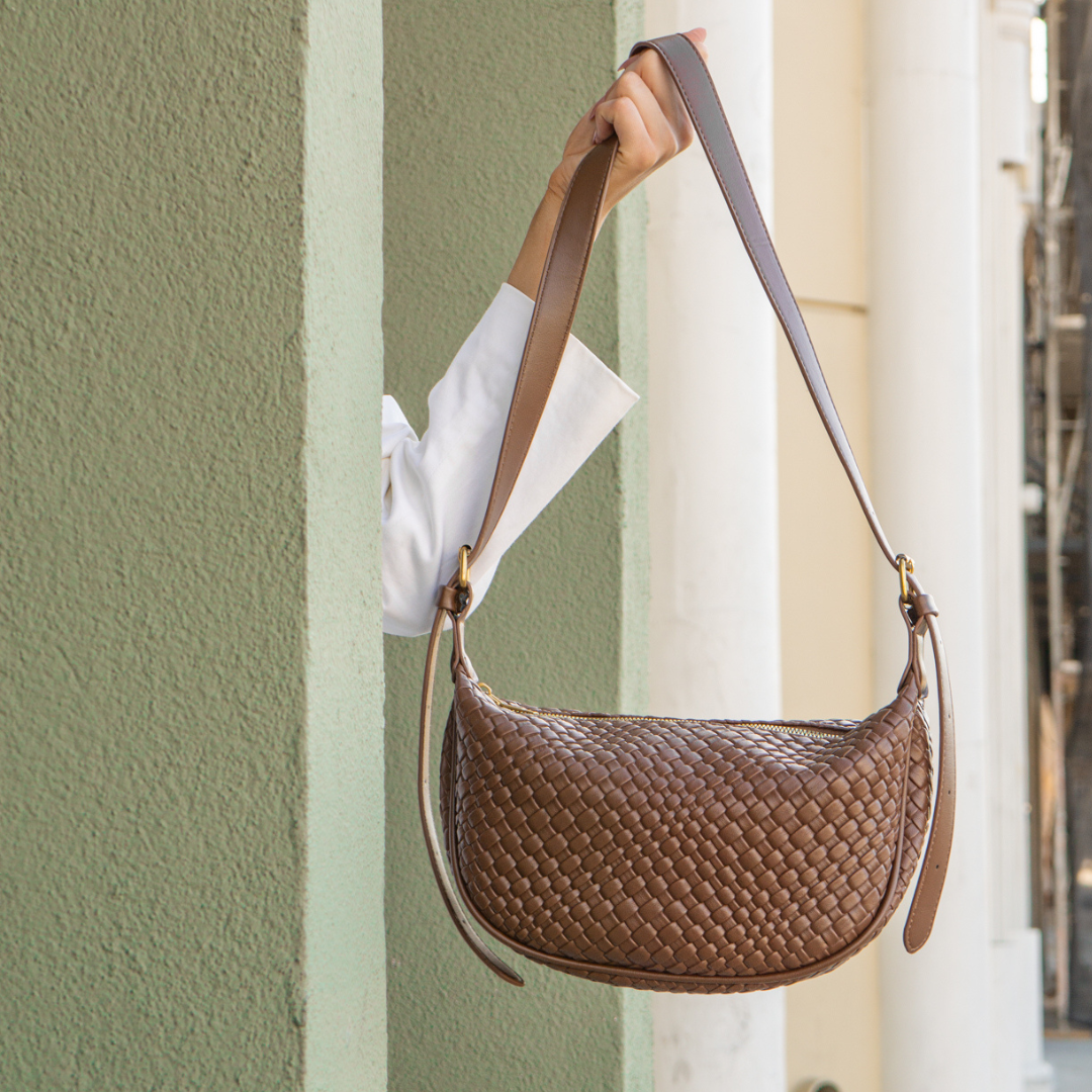 Cynha | Crossbody Bag  - By Qivii
