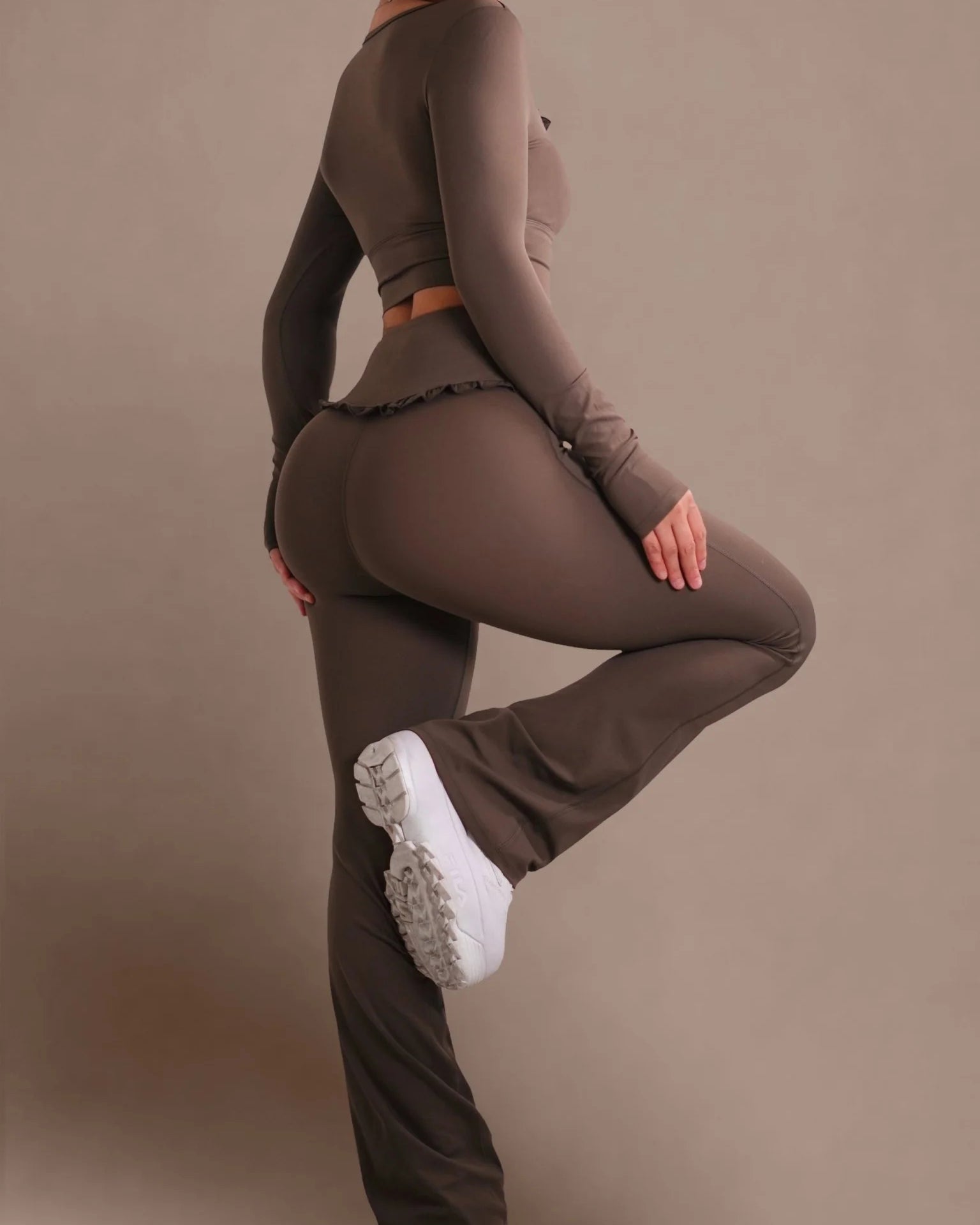 Ballet Ruffle Sports Tight-Fitting Height Elasticity Fitness Yoga Set  - By Qivii