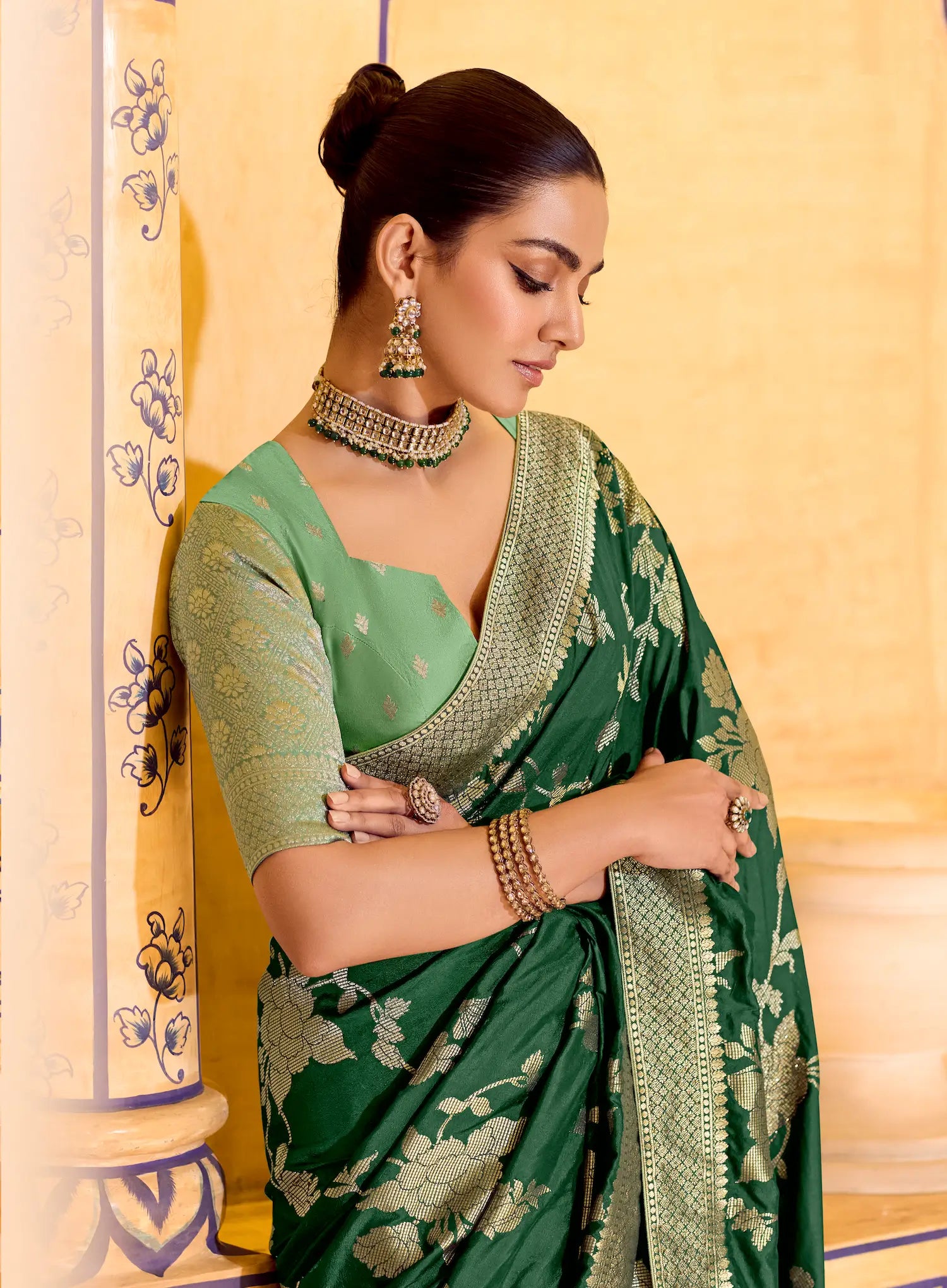 Deep Green Crepe Silk Zari Weaving Saree