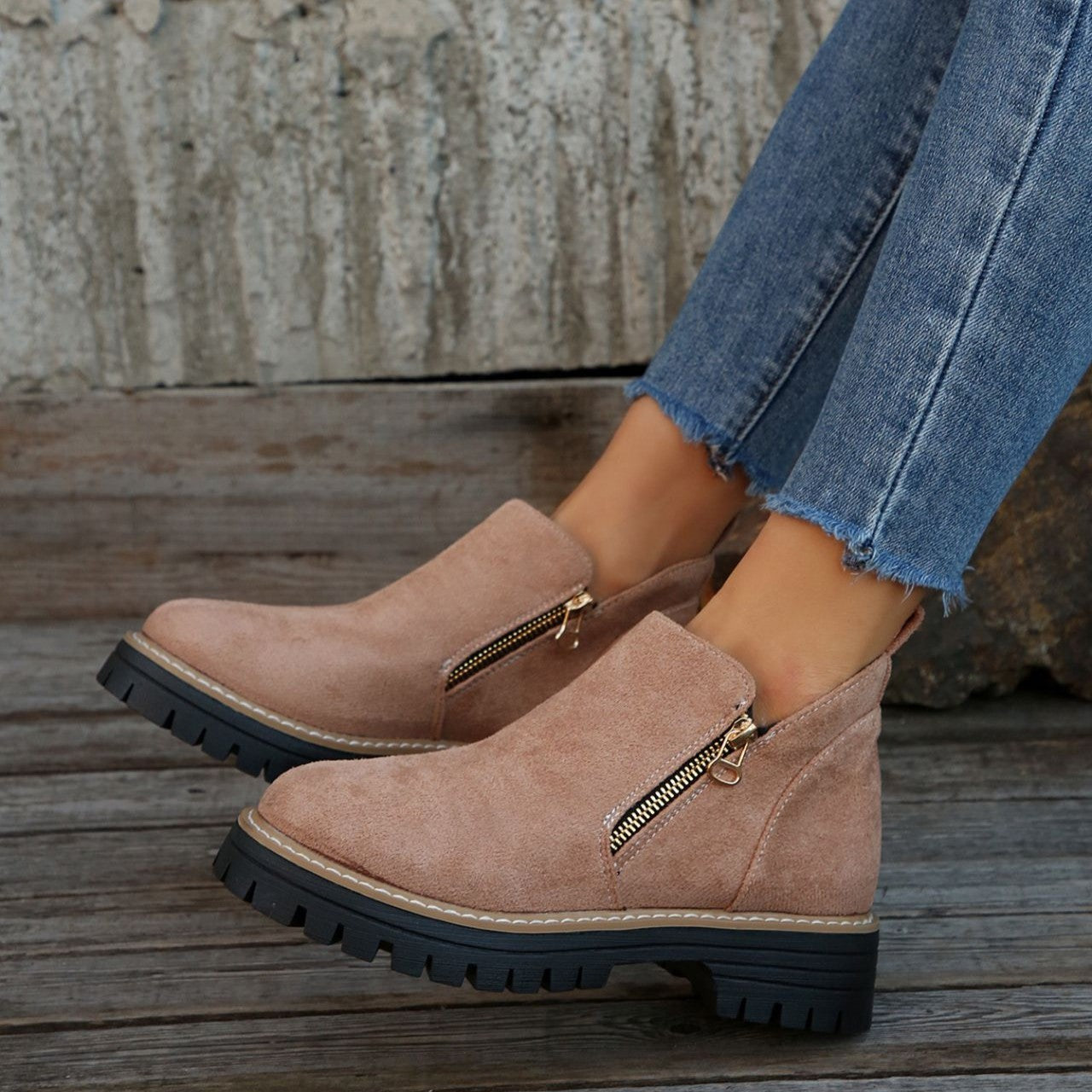 Women's Metro Chelsea Boots - Side-Zip Suede Ankle Boots with Chunky Heel (US 5-10.5)