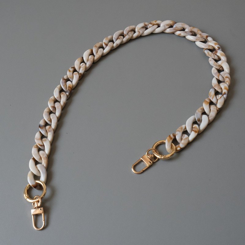 Acrylic Chain  - By Qivii