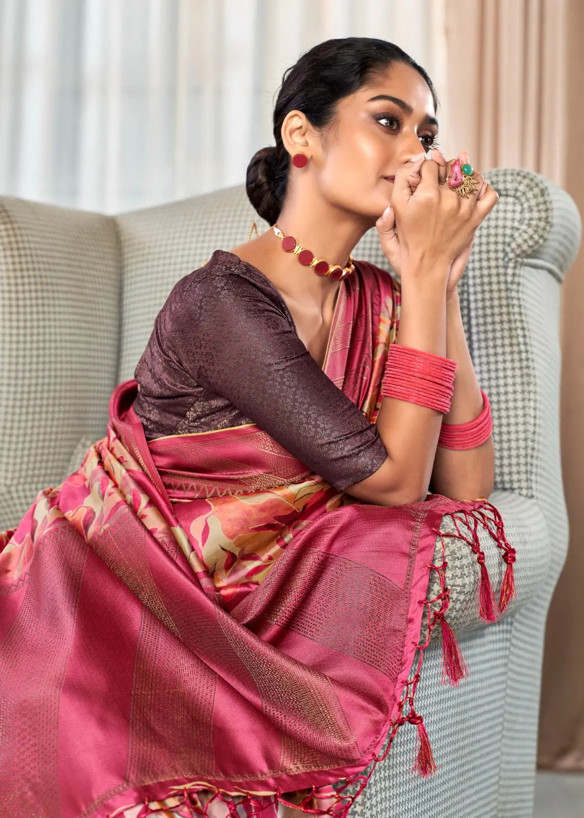Rose pink Handloom Silk Saree With Digital Print With  Big Zari Border - qivii