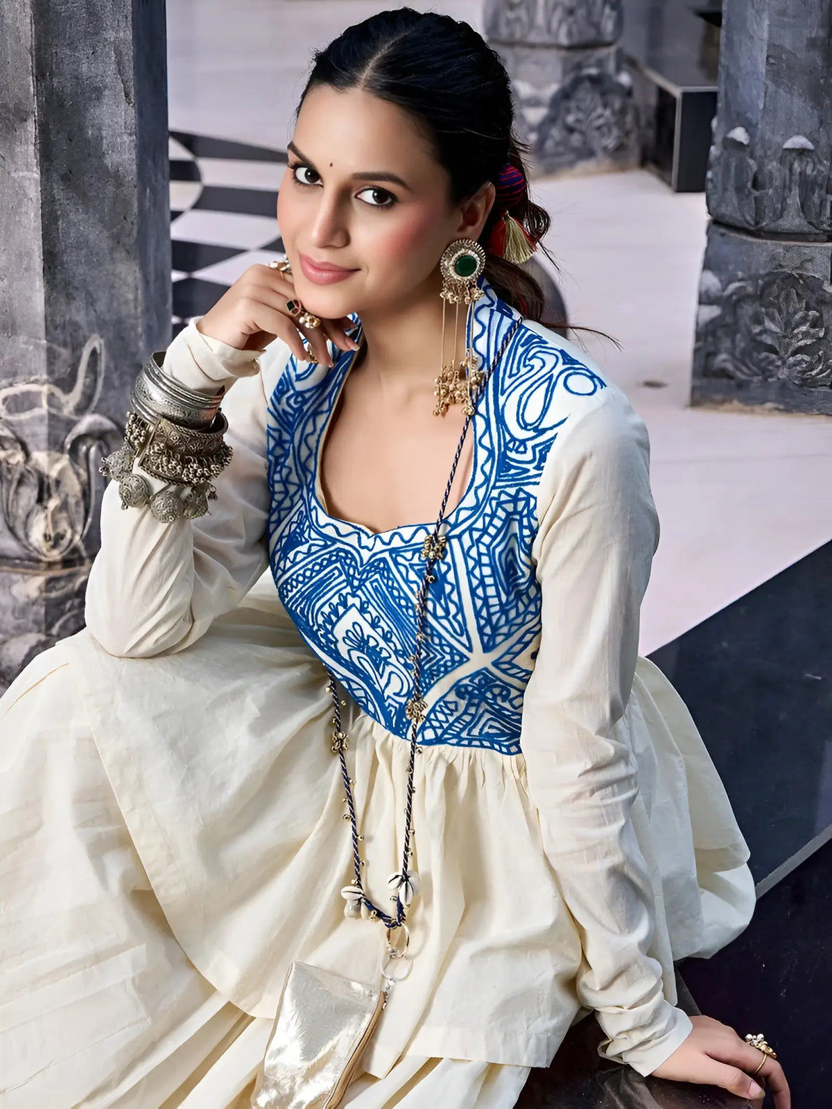 8 Meter Flair | Off White Cotton Garba Chaniya Choli With Kashida Work