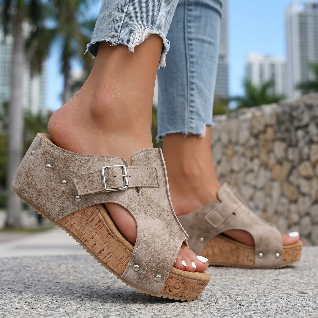 Ollie Wedge Sandals