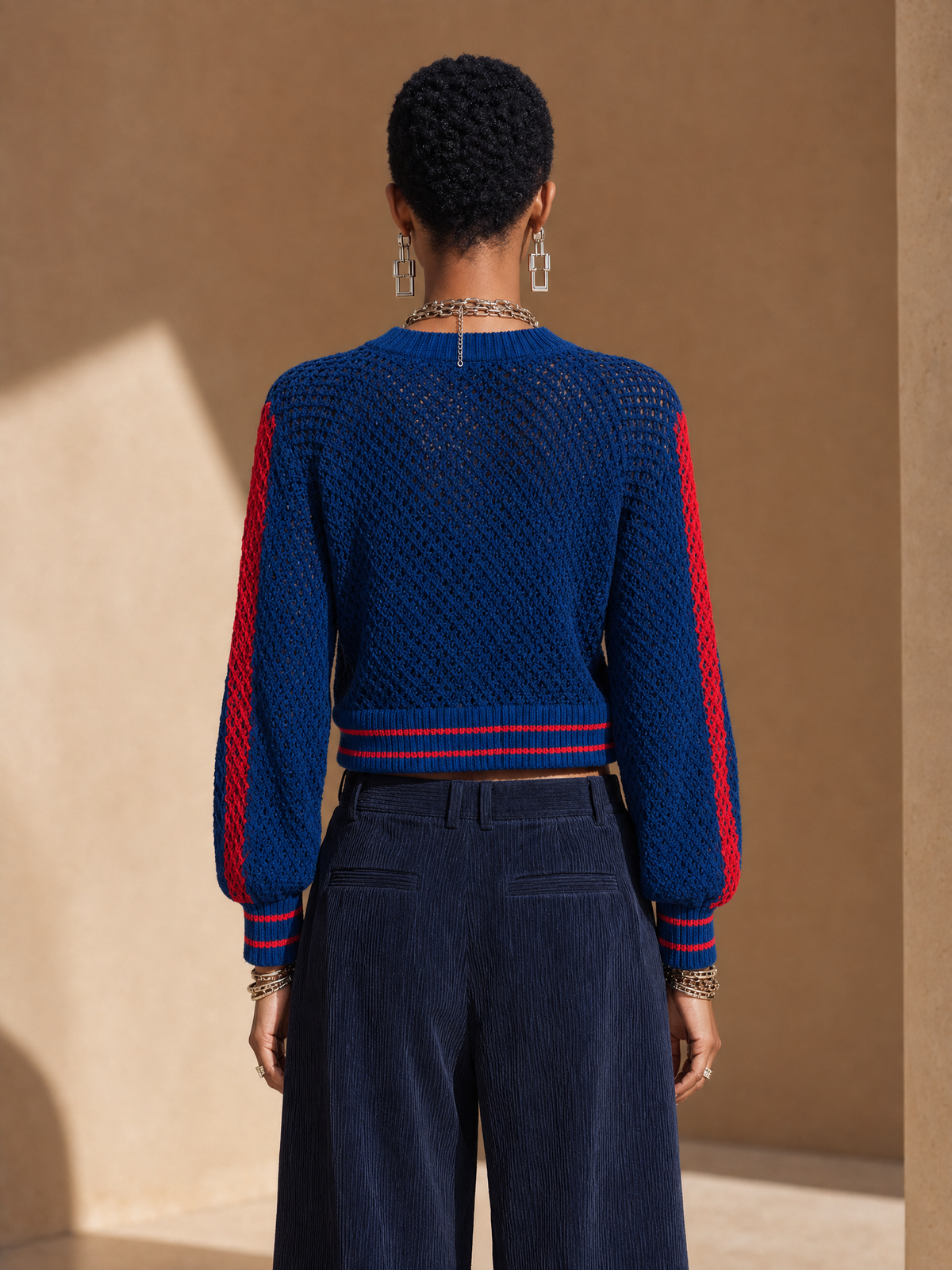 Women's Contrast Stripe Crochet Round Neck Sweater