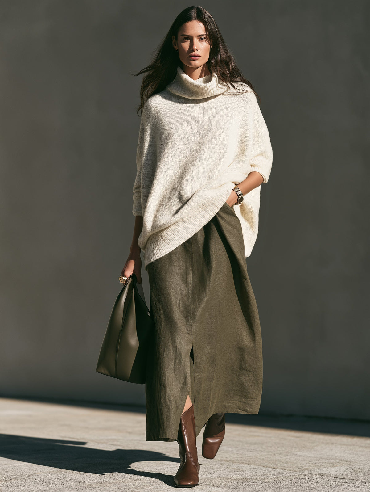 Women's Casual Beige Long-sleeve Turtleneck Knit Sweater