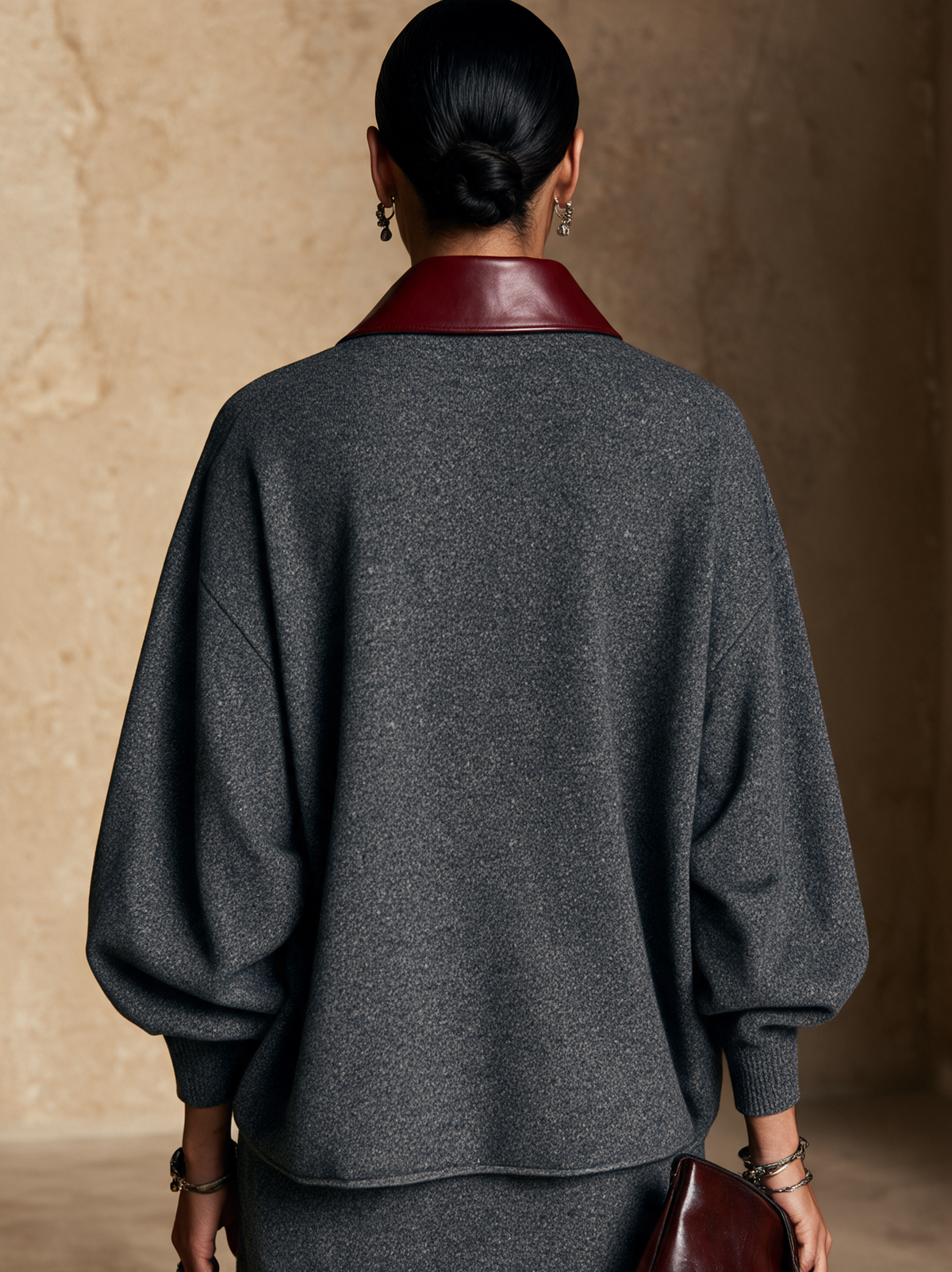 Women's Color-Blocked Leather Collar Fashion Pullover Sweater