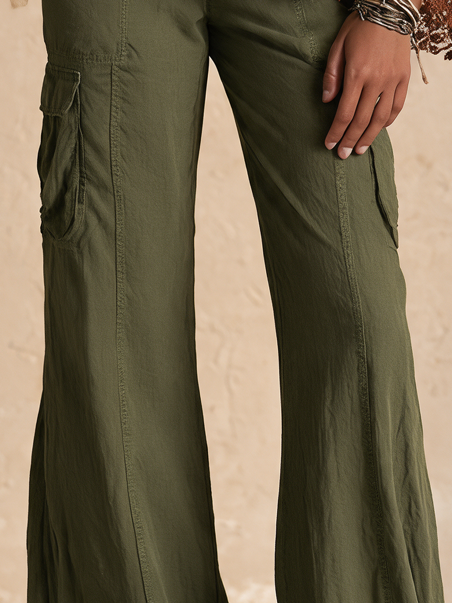 Women's Utility Pocket Casual Flared Pants