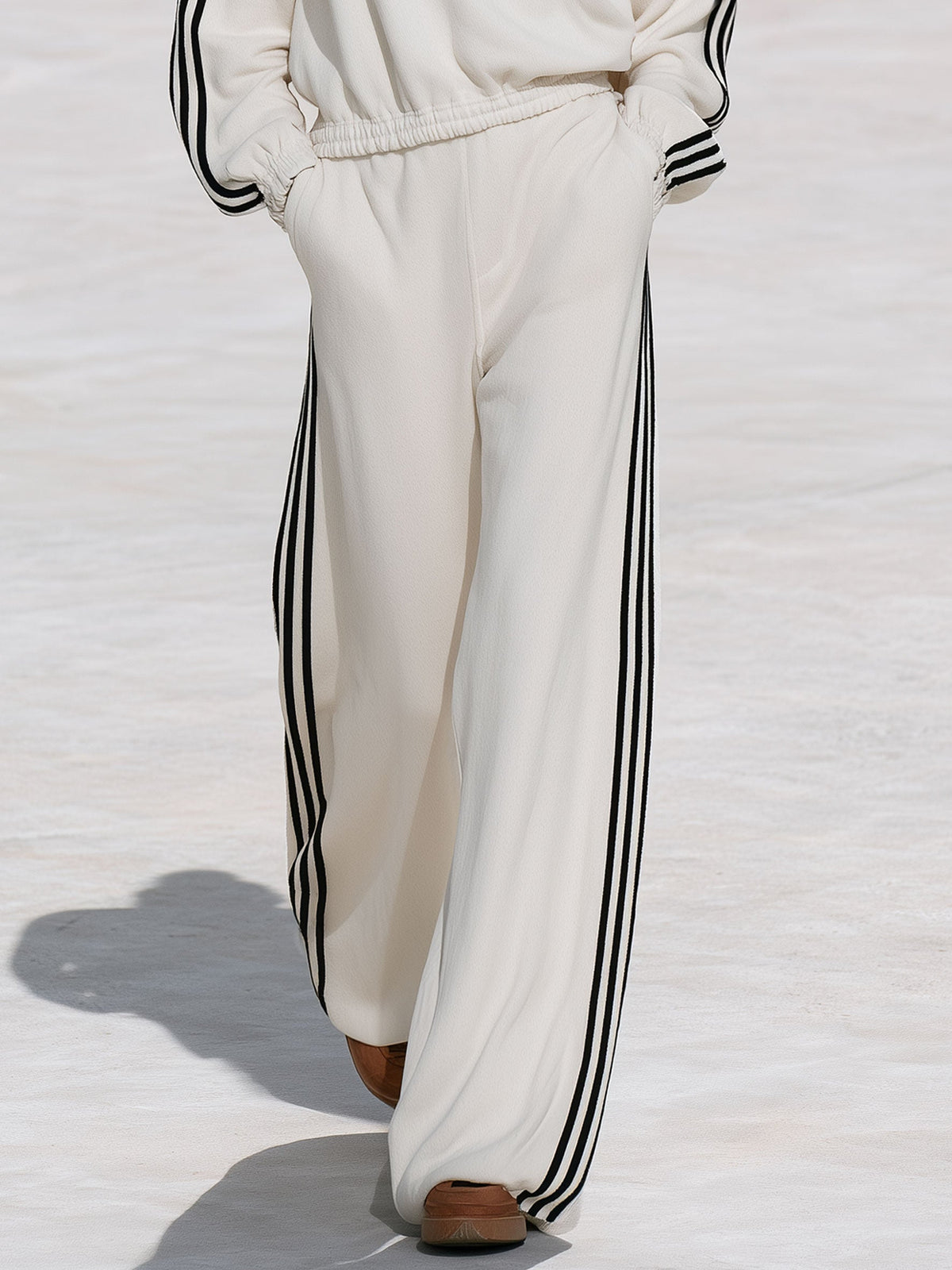 Casual Sporty Black Ribbon White Half-Zip Sweatshirt And Wide-Leg Pants Set  - By Qivii
