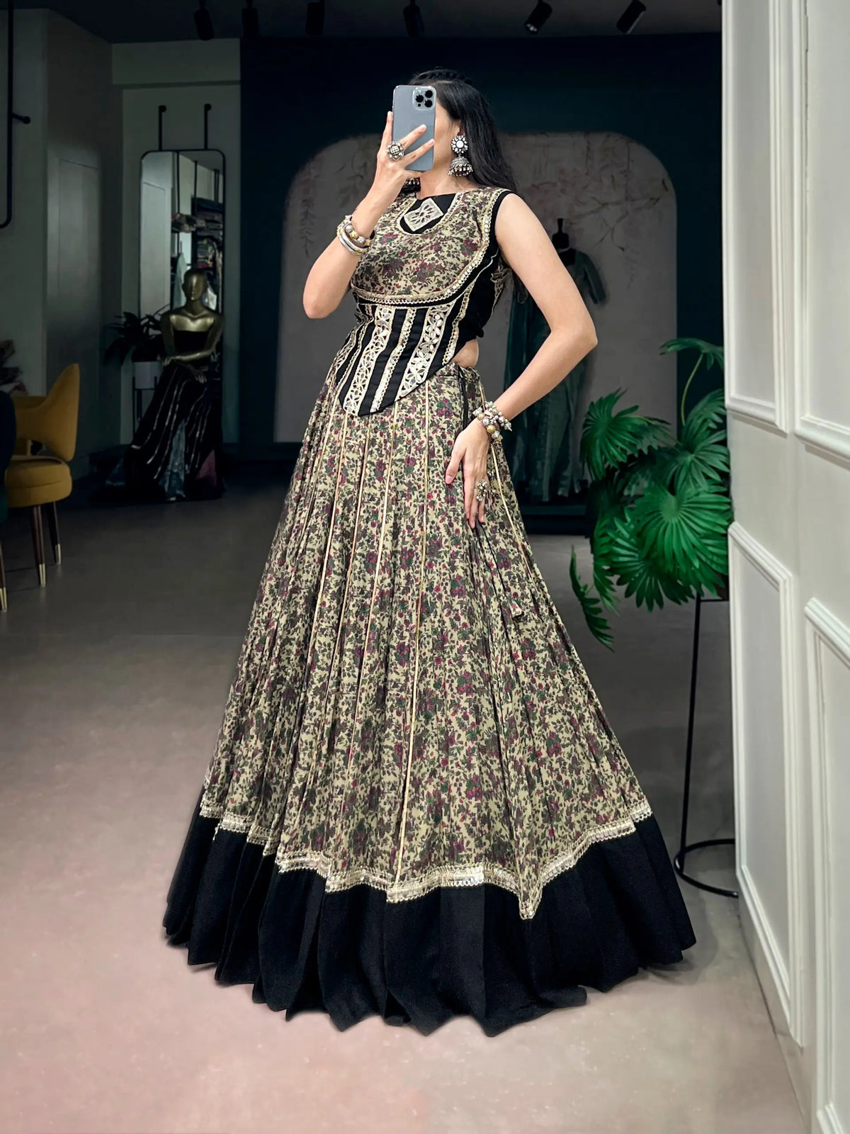8 Meter Flair | Black Garba Chaniya Choli With Print & Mirror Lace